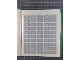 1946/63, 32 meist postfrische Bogen, dabei Allii. Besetzung Mi.-Nr. &nbsp;911 DZ F und 918 DZ F, sowie DDR