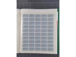 1946/63, 32 meist postfrische Bogen, dabei Allii. Besetzung Mi.-Nr. &nbsp;911 DZ F und 918 DZ F, sowie DDR