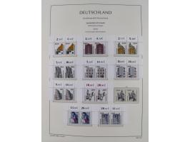 1951/2020, je postfrische und gestempelte Sammlung “waagerechte Paare”, dabei u.a. Posthornsatz postfrisch (20 Pfg. kleine gu