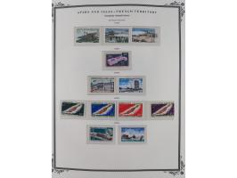 1967/78, Collection on 20 Scott Album leaves, mint never hinged, including postage due stamps, very fine