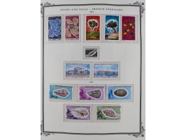 1967/78, Collection on 20 Scott Album leaves, mint never hinged, including postage due stamps, very fine