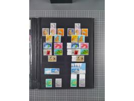 1978/2017, in den Hauptnummern je postfrische und gestempelte komplette Sammlung, Frankaturwert ca. 1600 CHF, in drei Alben