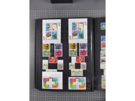 1978/2017, in den Hauptnummern je postfrische und gestempelte komplette Sammlung, Frankaturwert ca. 1600 CHF, in drei Alben