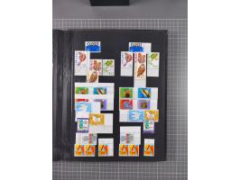 1978/2017, in den Hauptnummern je postfrische und gestempelte komplette Sammlung, Frankaturwert ca. 1600 CHF, in drei Alben