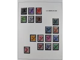 1948, Bezirkshandstempel, 2-bändige Sammlung mit hunderten von Einzelwerten und vielen Einheiten, postfrisch und wenig ungebr