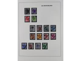 1948, Bezirkshandstempel, 2-bändige Sammlung mit hunderten von Einzelwerten und vielen Einheiten, postfrisch und wenig ungebr