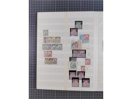 1880/1940 (ca.), interessante Partie in 6 Steckbüchern, dabei u.a. Kolonien sowie schöner Teil Infla mit vielen guten signier