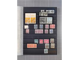 1880/1940 (ca.), interessante Partie in 6 Steckbüchern, dabei u.a. Kolonien sowie schöner Teil Infla mit vielen guten signier