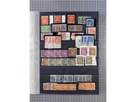 1880/1940 (ca.), interessante Partie in 6 Steckbüchern, dabei u.a. Kolonien sowie schöner Teil Infla mit vielen guten signier