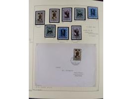 1856/1995, sehr umfangreiche Sammlung in 24 Bänden, dabei kleiner Teil Vor- und Mitläufer mit Belegen, Mi. 1-3 überkomplett u