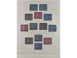 1856/1995, sehr umfangreiche Sammlung in 24 Bänden, dabei kleiner Teil Vor- und Mitläufer mit Belegen, Mi. 1-3 überkomplett u