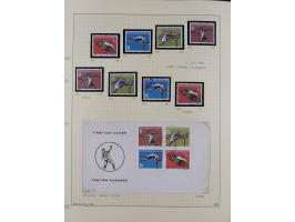 1856/1995, sehr umfangreiche Sammlung in 24 Bänden, dabei kleiner Teil Vor- und Mitläufer mit Belegen, Mi. 1-3 überkomplett u