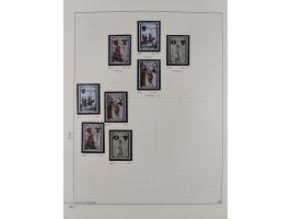 1856/1995, sehr umfangreiche Sammlung in 24 Bänden, dabei kleiner Teil Vor- und Mitläufer mit Belegen, Mi. 1-3 überkomplett u