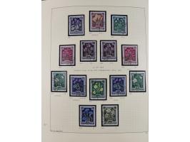 1918/2005, postfrische, anfangs teils ungebrauchte, und gestempelte Sammlung in 44 Alben und 2 Mappen. Vieles in beiden Erhal