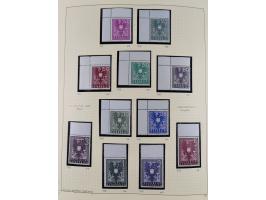1918/2005, postfrische, anfangs teils ungebrauchte, und gestempelte Sammlung in 44 Alben und 2 Mappen. Vieles in beiden Erhal