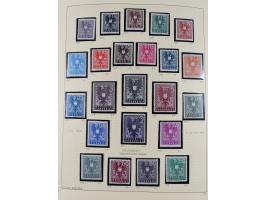 1918/2005, postfrische, anfangs teils ungebrauchte, und gestempelte Sammlung in 44 Alben und 2 Mappen. Vieles in beiden Erhal