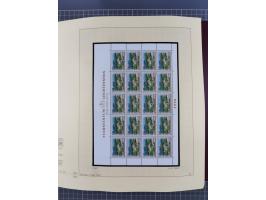 1996/2015, postfrische und gestempelte, in den Hauptnummern überkomplette Sammlung, in 18 Alben, fast alles in beiden Erhaltu