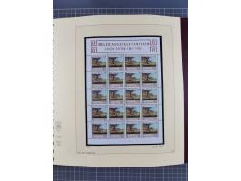 1996/2015, postfrische und gestempelte, in den Hauptnummern überkomplette Sammlung, in 18 Alben, fast alles in beiden Erhaltu