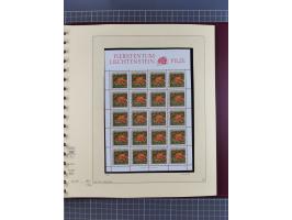 1996/2015, postfrische und gestempelte, in den Hauptnummern überkomplette Sammlung, in 18 Alben, fast alles in beiden Erhaltu