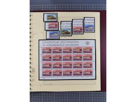 1996/2015, postfrische und gestempelte, in den Hauptnummern überkomplette Sammlung, in 18 Alben, fast alles in beiden Erhaltu