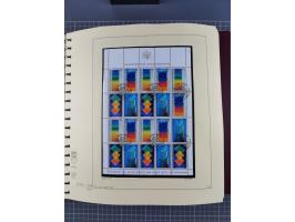 1996/2015, postfrische und gestempelte, in den Hauptnummern überkomplette Sammlung, in 18 Alben, fast alles in beiden Erhaltu