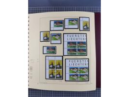 1996/2015, postfrische und gestempelte, in den Hauptnummern überkomplette Sammlung, in 18 Alben, fast alles in beiden Erhaltu