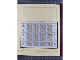 1996/2015, postfrische und gestempelte, in den Hauptnummern überkomplette Sammlung, in 18 Alben, fast alles in beiden Erhaltu