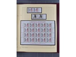 1996/2015, postfrische und gestempelte, in den Hauptnummern überkomplette Sammlung, in 18 Alben, fast alles in beiden Erhaltu