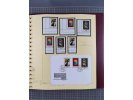 1996/2015, postfrische und gestempelte, in den Hauptnummern überkomplette Sammlung, in 18 Alben, fast alles in beiden Erhaltu