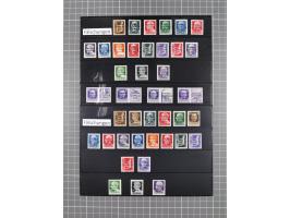 1943, Fälschungssammlung, postfrisch sowie auf Blanko-Umschlägen, dabei 19 mal Mi.-Nr. 21-22 und 28,32 je auf Blanko-Umschlag