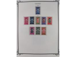 1906/44, Collection on 15 Scott album leaves, unused and mnh, starting Ballay set 1906, including good part air mail issues, 