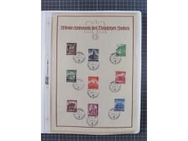 1872/1945, reichhaltige gestempelte Sammlung in 3 Bänden, dabei Brustschilde mit u.a. 21b und 27b + c, danach Mi. 66 (3), 78 
