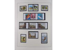 1945/98, mint never hinged, in the main catalogue numbers apparently complete collection, good condition, in two hingeless al