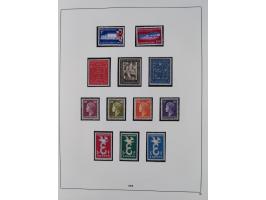 1945/98, mint never hinged, in the main catalogue numbers apparently complete collection, good condition, in two hingeless al