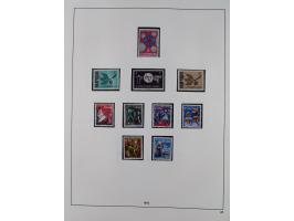 1945/98, mint never hinged, in the main catalogue numbers apparently complete collection, good condition, in two hingeless al