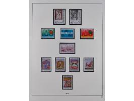 1945/98, mint never hinged, in the main catalogue numbers apparently complete collection, good condition, in two hingeless al