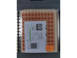 1900/23, reichhaltige und umfangreiche Bogensammlung in 9 Alben, vielfach spezialisiert nach Plattennummern, Farben und Typen