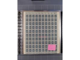 1900/23, reichhaltige und umfangreiche Bogensammlung in 9 Alben, vielfach spezialisiert nach Plattennummern, Farben und Typen