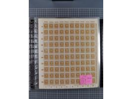 1900/23, reichhaltige und umfangreiche Bogensammlung in 9 Alben, vielfach spezialisiert nach Plattennummern, Farben und Typen