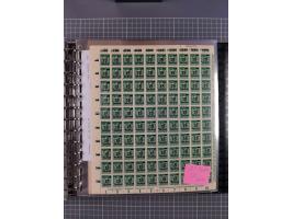 1900/23, reichhaltige und umfangreiche Bogensammlung in 9 Alben, vielfach spezialisiert nach Plattennummern, Farben und Typen