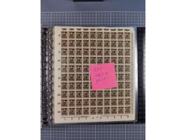 1900/23, reichhaltige und umfangreiche Bogensammlung in 9 Alben, vielfach spezialisiert nach Plattennummern, Farben und Typen