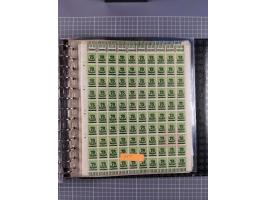 1900/23, reichhaltige und umfangreiche Bogensammlung in 9 Alben, vielfach spezialisiert nach Plattennummern, Farben und Typen