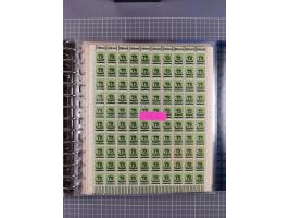 1900/23, reichhaltige und umfangreiche Bogensammlung in 9 Alben, vielfach spezialisiert nach Plattennummern, Farben und Typen