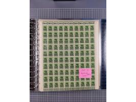1900/23, reichhaltige und umfangreiche Bogensammlung in 9 Alben, vielfach spezialisiert nach Plattennummern, Farben und Typen