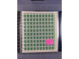 1900/23, reichhaltige und umfangreiche Bogensammlung in 9 Alben, vielfach spezialisiert nach Plattennummern, Farben und Typen