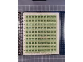 1900/23, reichhaltige und umfangreiche Bogensammlung in 9 Alben, vielfach spezialisiert nach Plattennummern, Farben und Typen