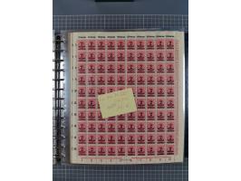 1900/23, reichhaltige und umfangreiche Bogensammlung in 9 Alben, vielfach spezialisiert nach Plattennummern, Farben und Typen