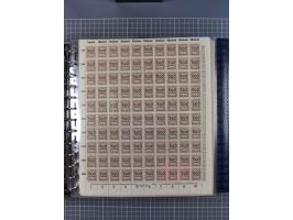 1900/23, reichhaltige und umfangreiche Bogensammlung in 9 Alben, vielfach spezialisiert nach Plattennummern, Farben und Typen
