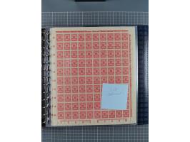 1900/23, reichhaltige und umfangreiche Bogensammlung in 9 Alben, vielfach spezialisiert nach Plattennummern, Farben und Typen