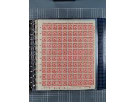 1900/23, reichhaltige und umfangreiche Bogensammlung in 9 Alben, vielfach spezialisiert nach Plattennummern, Farben und Typen